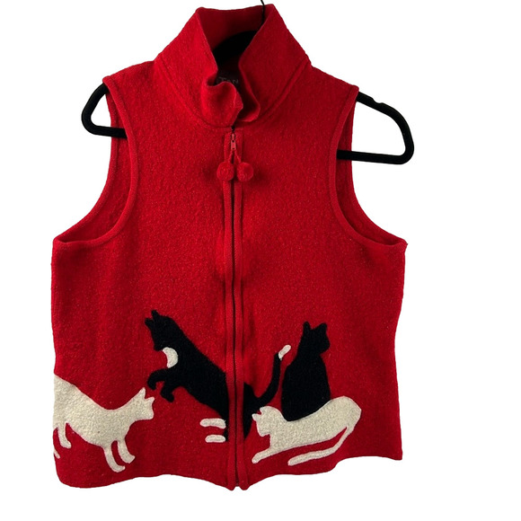 Vintage Red TanJay Full Zipper with black & white appliques pompom tassle - Picture 1 of 11